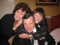 click refresh if no pic